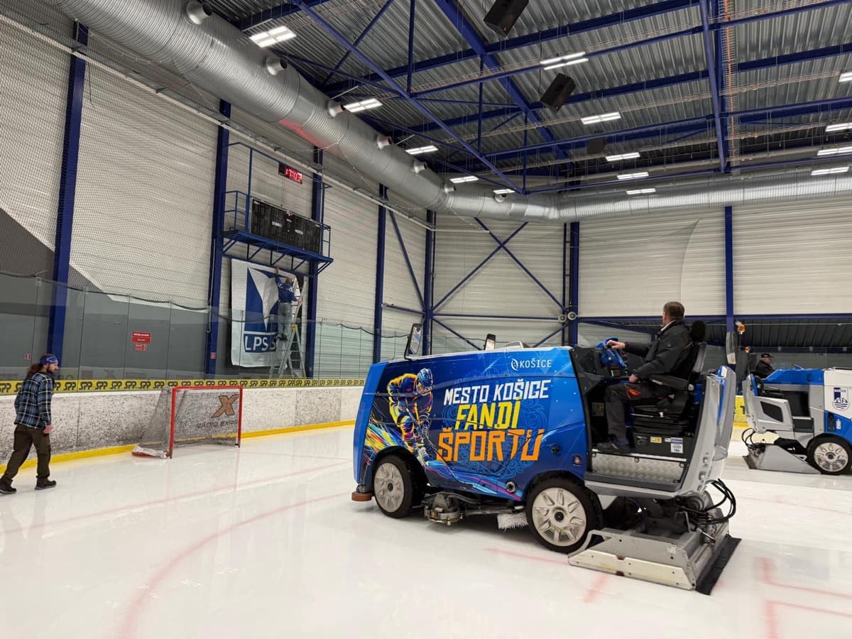 Fotografia z hokejového turnaja Aviatic Cup 2026 — snímka 2