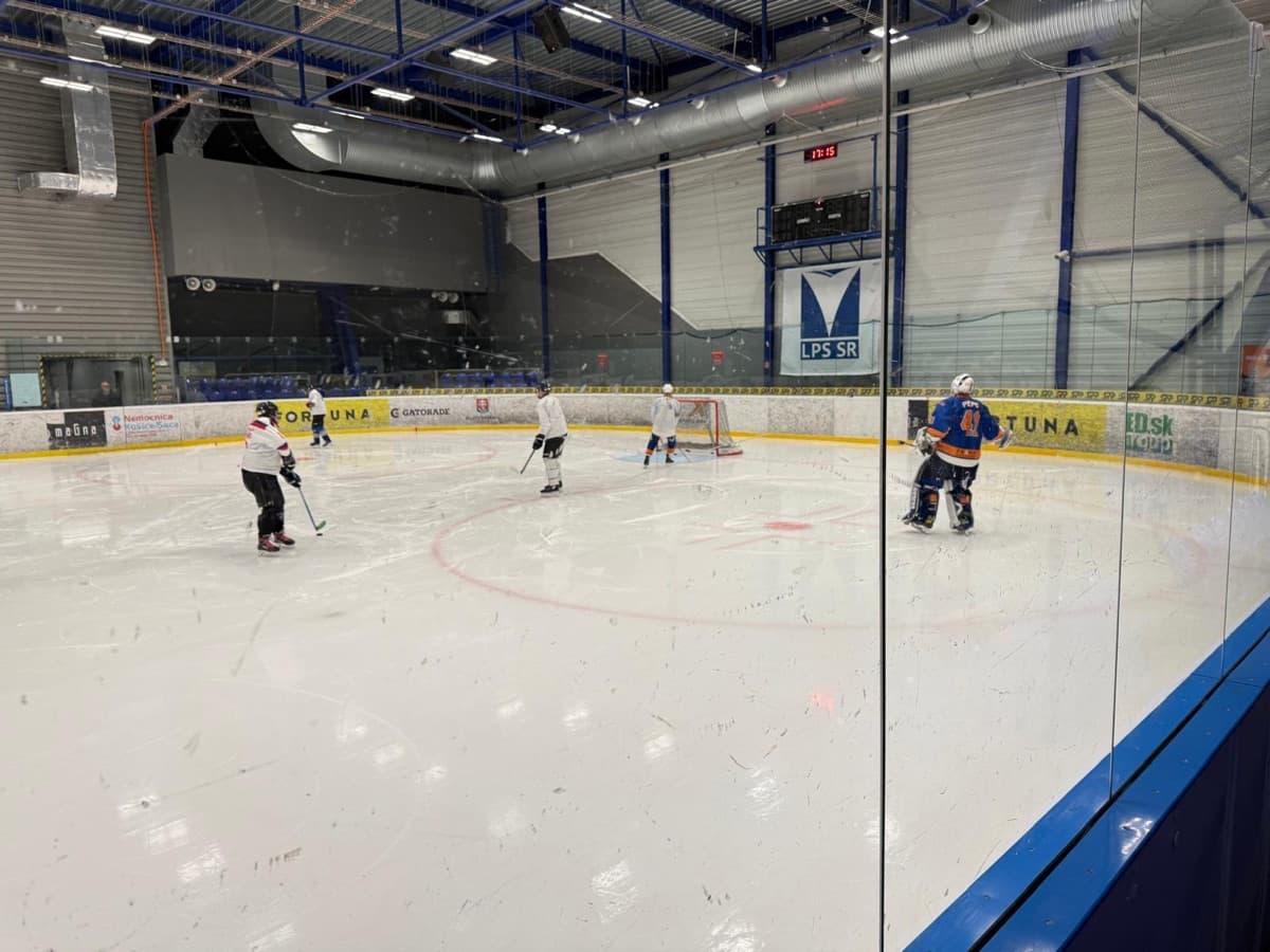 Fotografia z hokejového turnaja Aviatic Cup 2026 — snímka 4