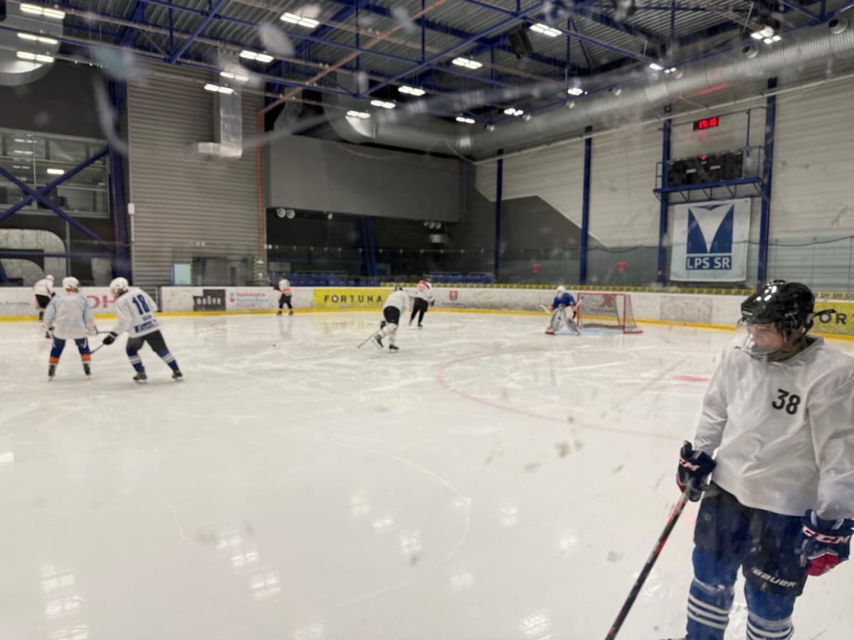 Fotografia z hokejového turnaja Aviatic Cup 2026 — snímka 5